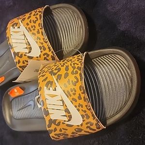 Brand new Nike Leopard sandals